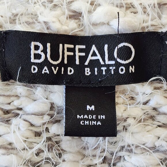 BUFFALO DAVID BITTON Women's Sweater Fuzzy Soft White Gray Pullover Size M - Picture 7 of 7